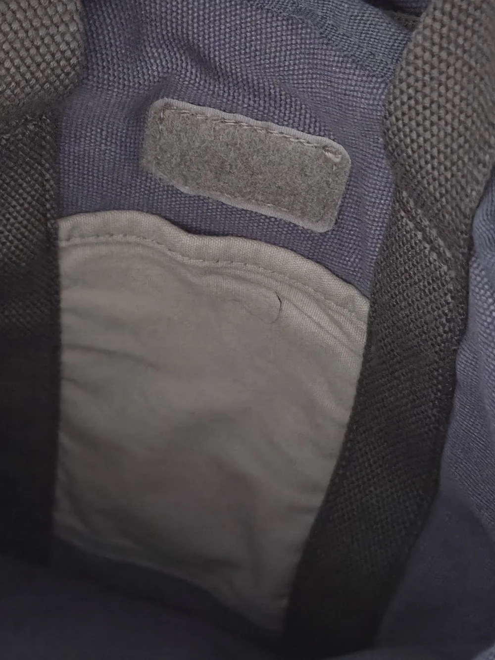 Duluth Trading Co Navy Canvas Messenger Bag with Black Strap